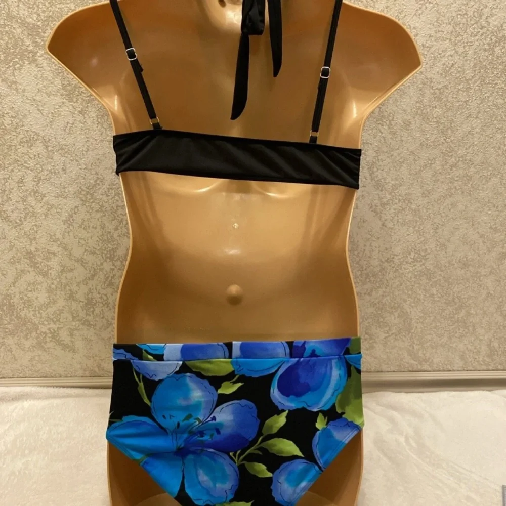 Chic Black and Blue Floral Bikini Set